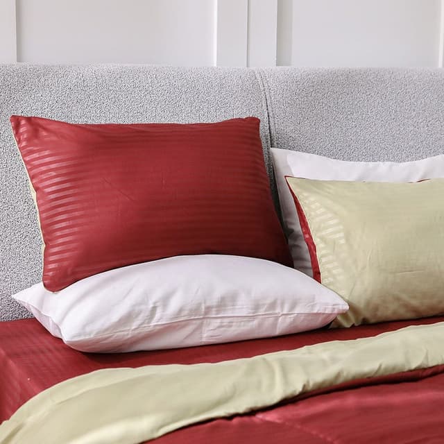 Ensemble couette réversible URBANE 4PC